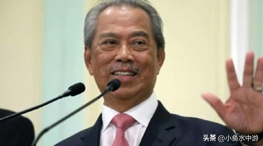 马来西亚前首相慕尤丁因涉及七项滥权及洗钱指控，案件与疫情期间的招标计划（Jana