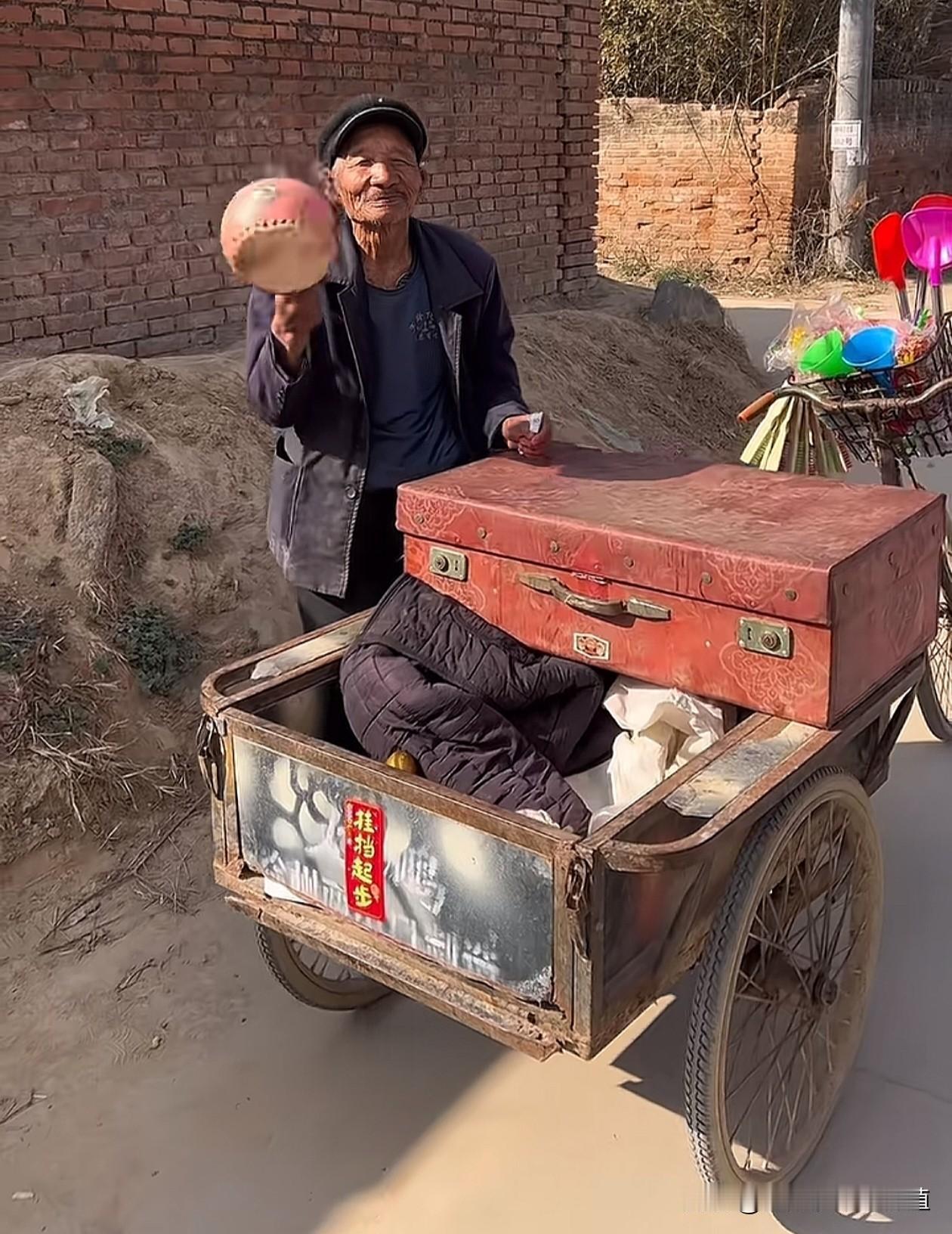 小时候的回忆！
人生回不去的时光就是童年！
带您回溯小时候 老家怀念的地方 回不