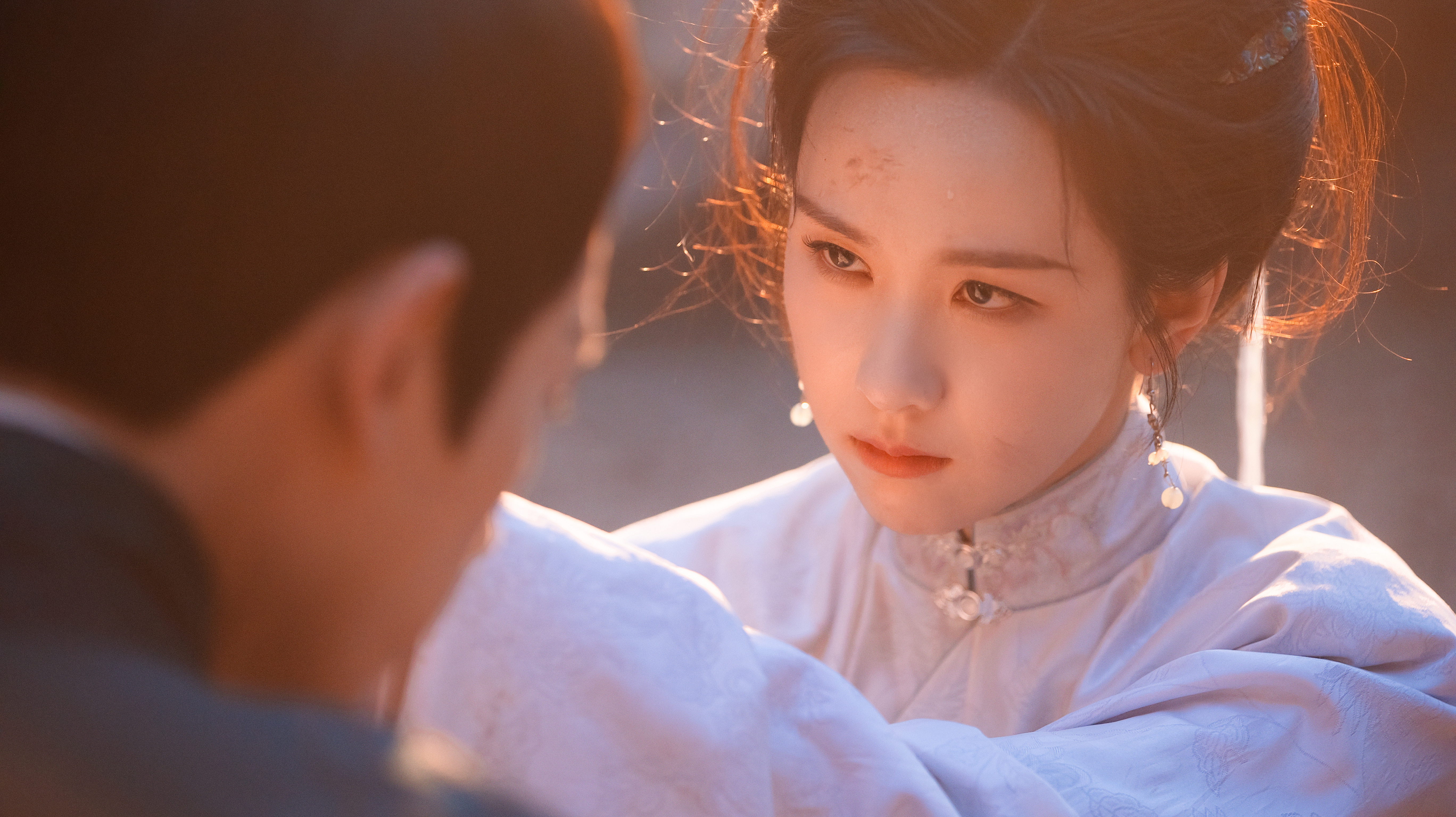 陈都灵戴了好多珍珠陈都灵在复制粘贴的时代，你是手写的诗