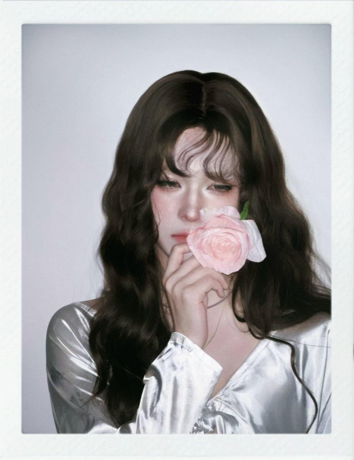 啊？？？这是李希侃，女装撕拉片有点超前了…ps：李希侃《偶练》第十三名，《以团之