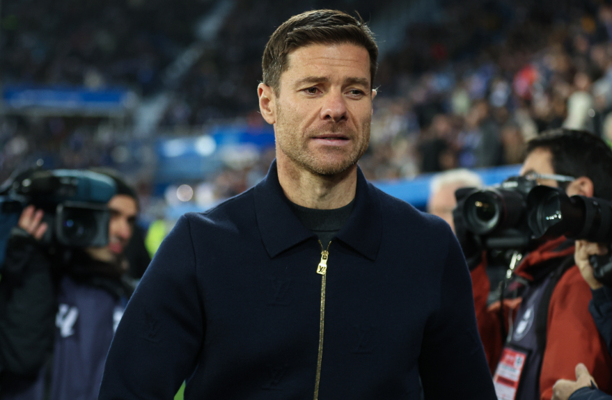 据《图片报》报道，德甲法兰克福可能换帅，刚从皇马下课的阿隆索是他们考虑的新帅人选