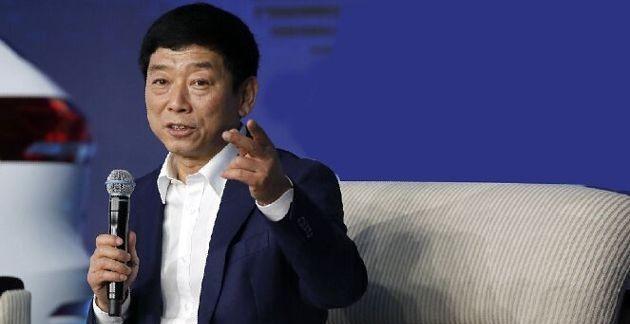 长城车为什么不容易坏？钱给得痛快。

我有一哥们，给主机厂供塑料件的。他说给长城