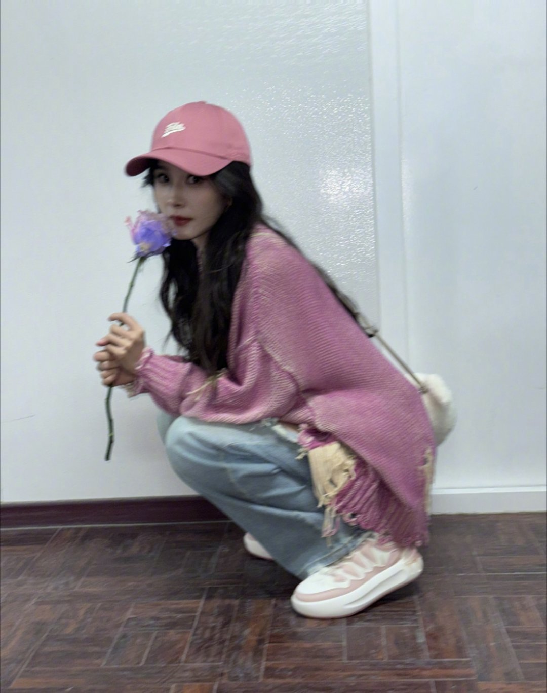 杨幂姐太美了[么么哒][么么哒][流鼻血]多发照片 花花是给我的吗姐姐爱你，天天