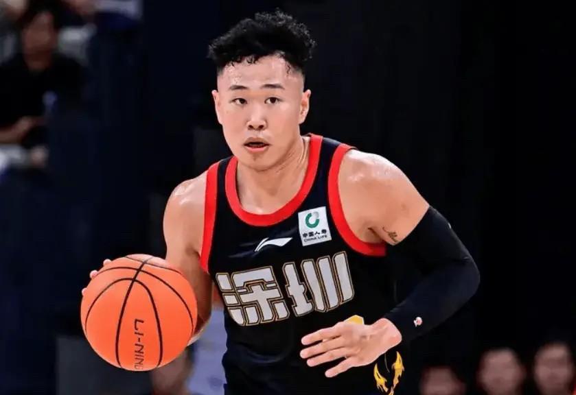 深圳106-96力克宁波的比赛里，两位国手的表现成了胜负关键，29岁的后卫贺希宁