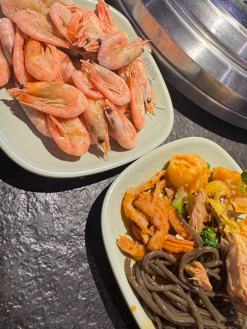 今天开始日子突然变得忙碌了起来但是还是要提醒各位好好吃饭 