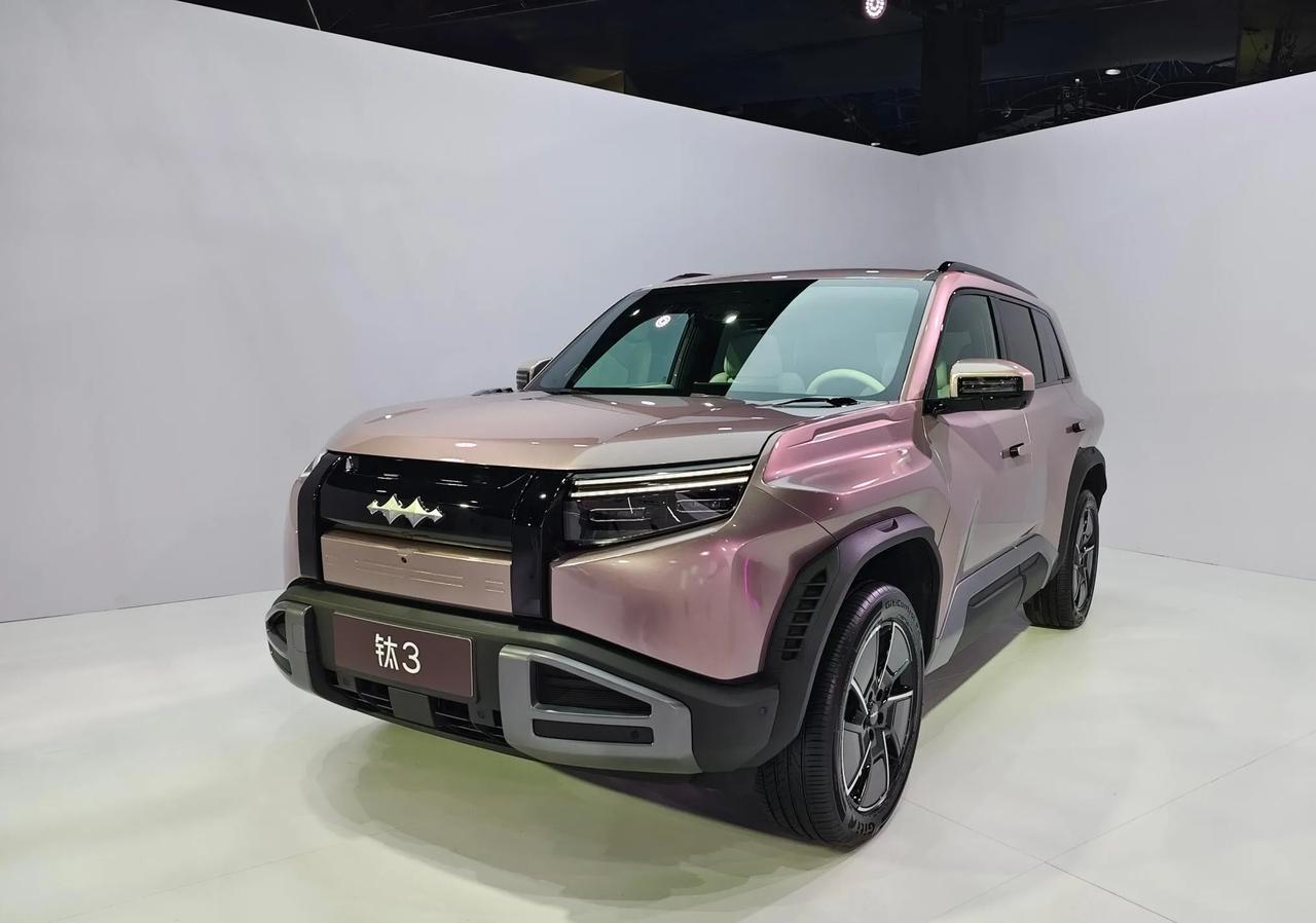 501km后驱智驾pro版售价13.98万，这价格可太令人惊喜了，501km后驱