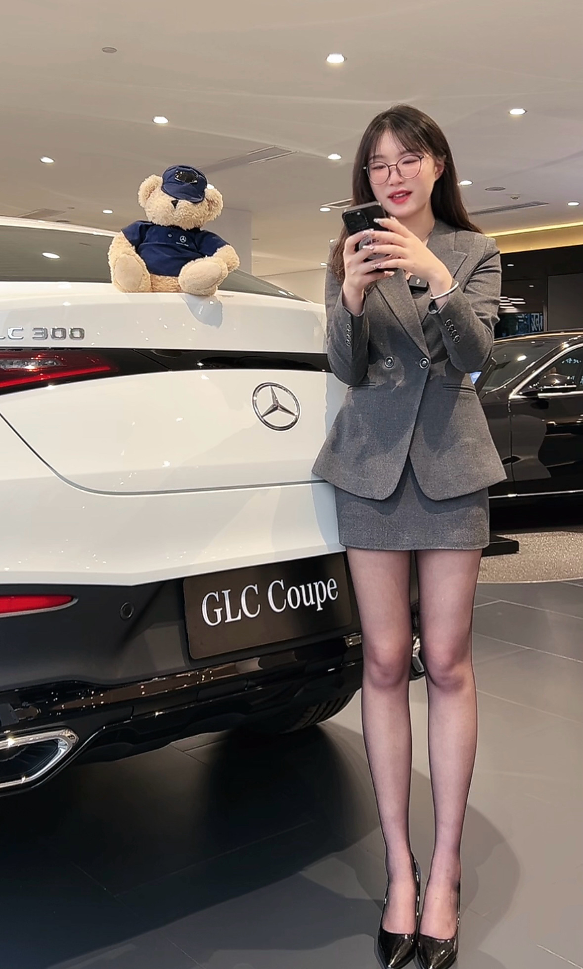 奔驰GLC轿跑喜欢的小姐姐还是比较多的 ​​​