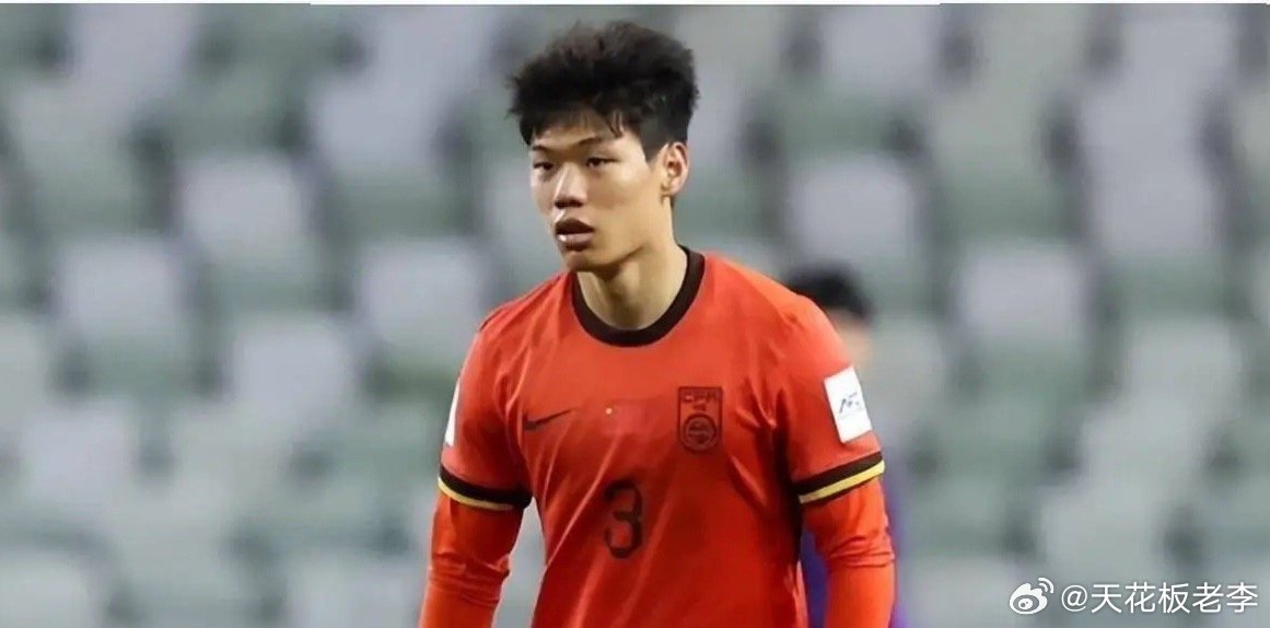 在今天下午进行的U23男足国际足球邀请赛中，中国队以1：0绝杀塔吉克斯坦队，上半