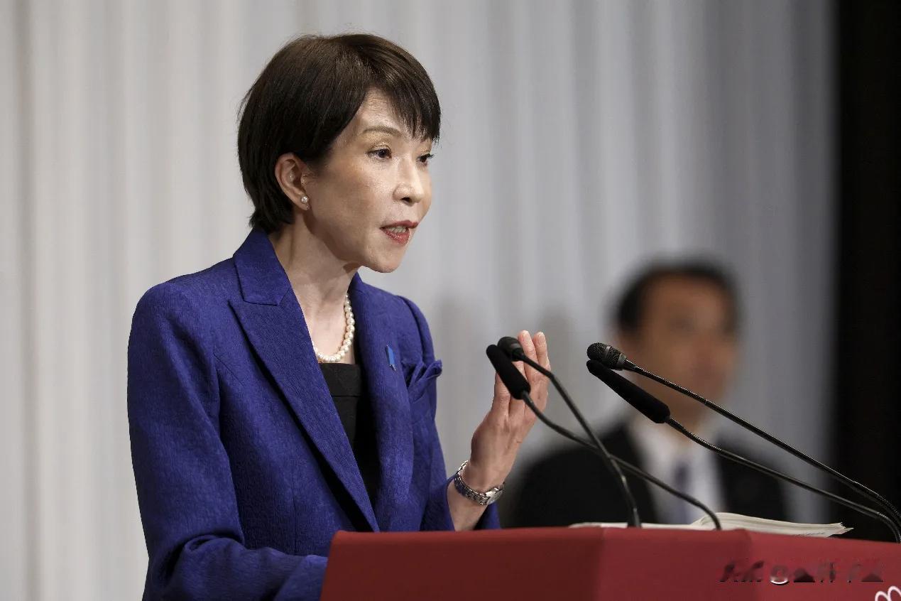 日本自卫队规模背后暗藏的战略野心
 
日本以和平宪法为掩护，自卫队长期规避正规军