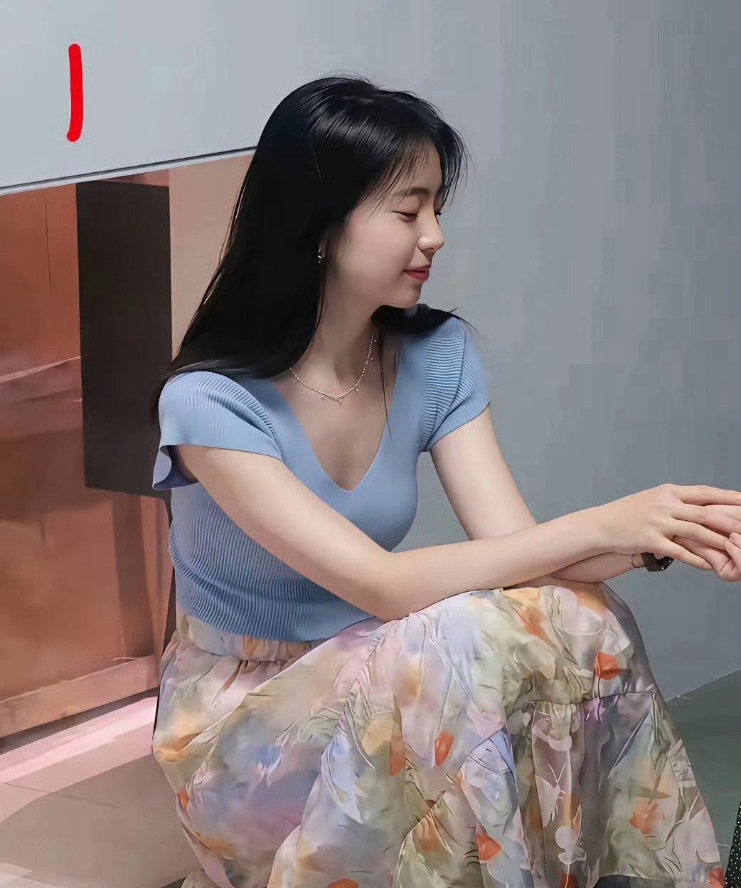 不出意外，喜欢1号的人比较多！你的审美会选哪个 