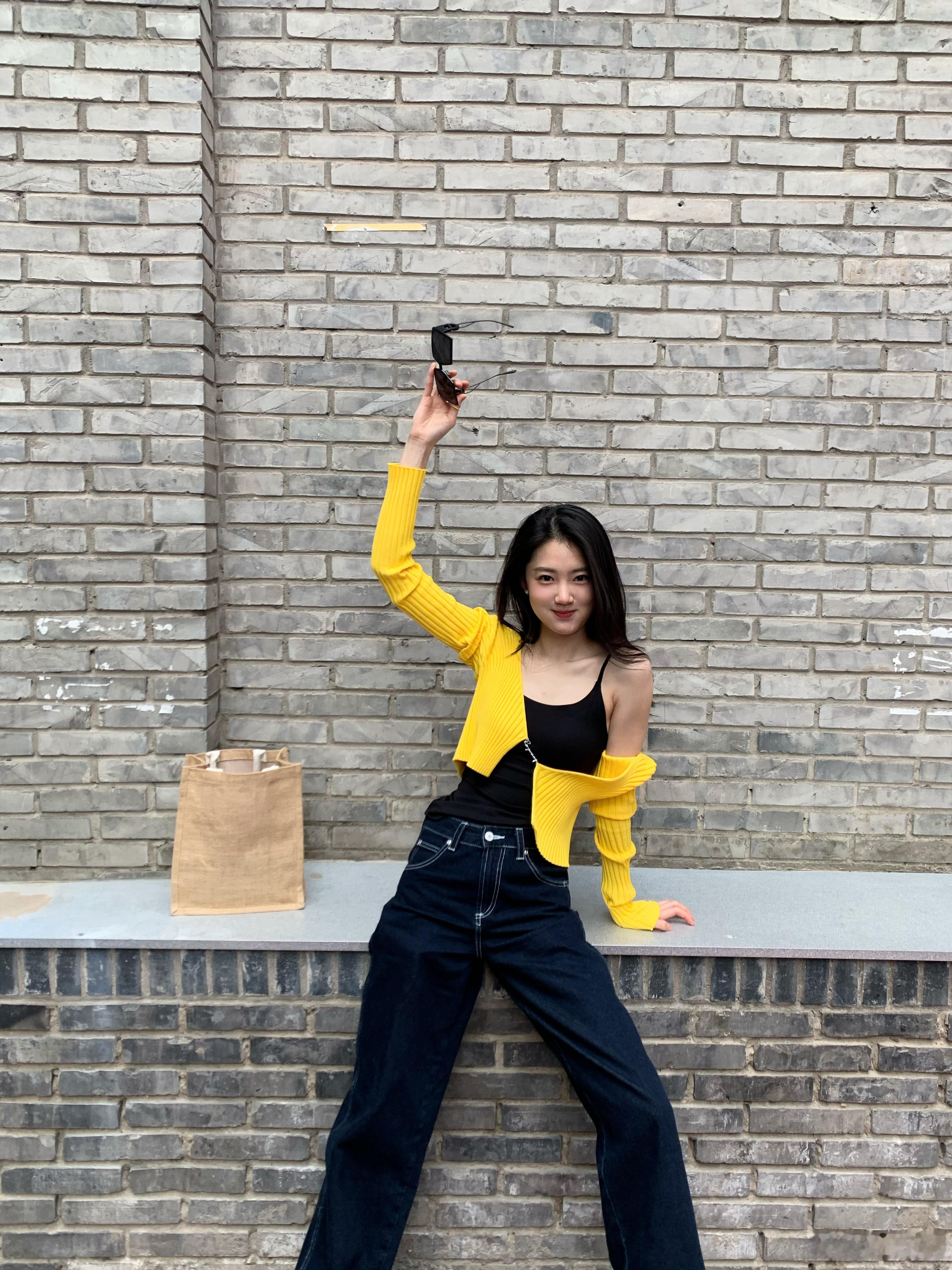 #不管几岁快乐万岁# 小大人们辛苦啦，记得守护好心里那个小朋友🐈#昕鲜出炉# 