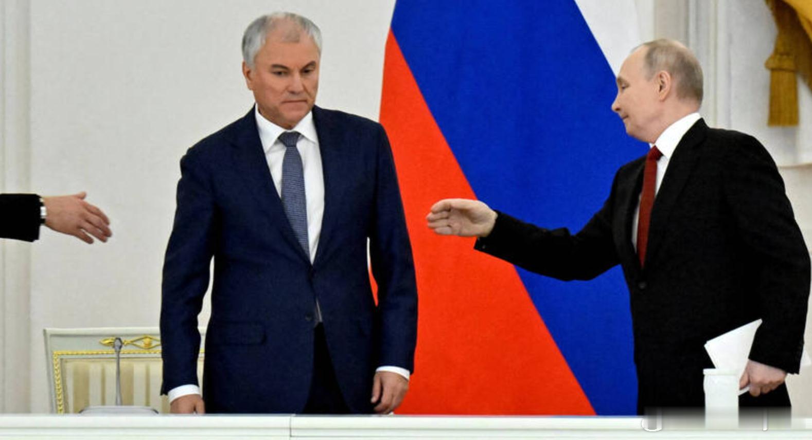 俄鹰派引用希特勒用语 放话或对乌动用更强大“报复性武器”海外新鲜事俄乌局势 在俄