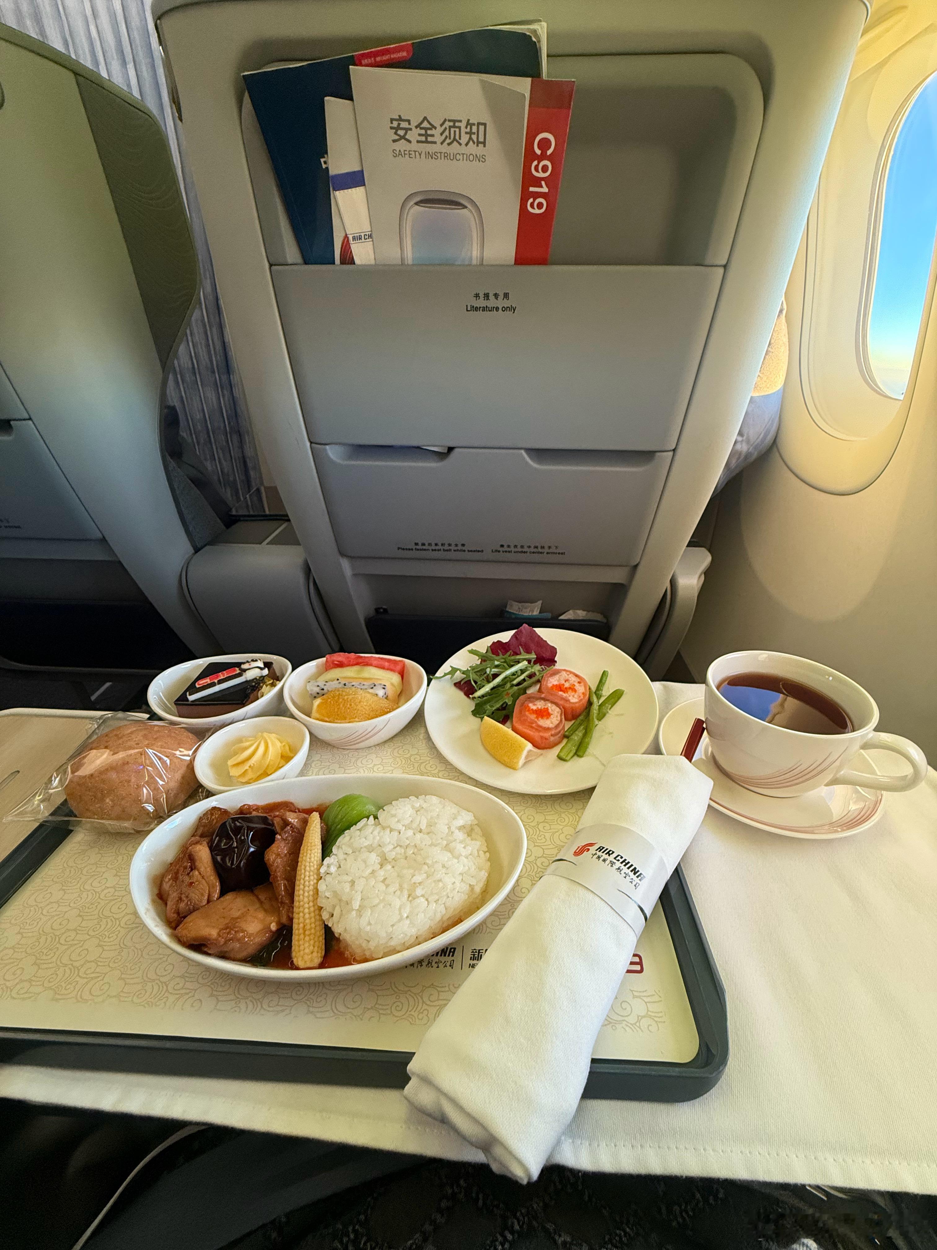 最近每天飞的乱七八糟也收到了很多可可爱爱 