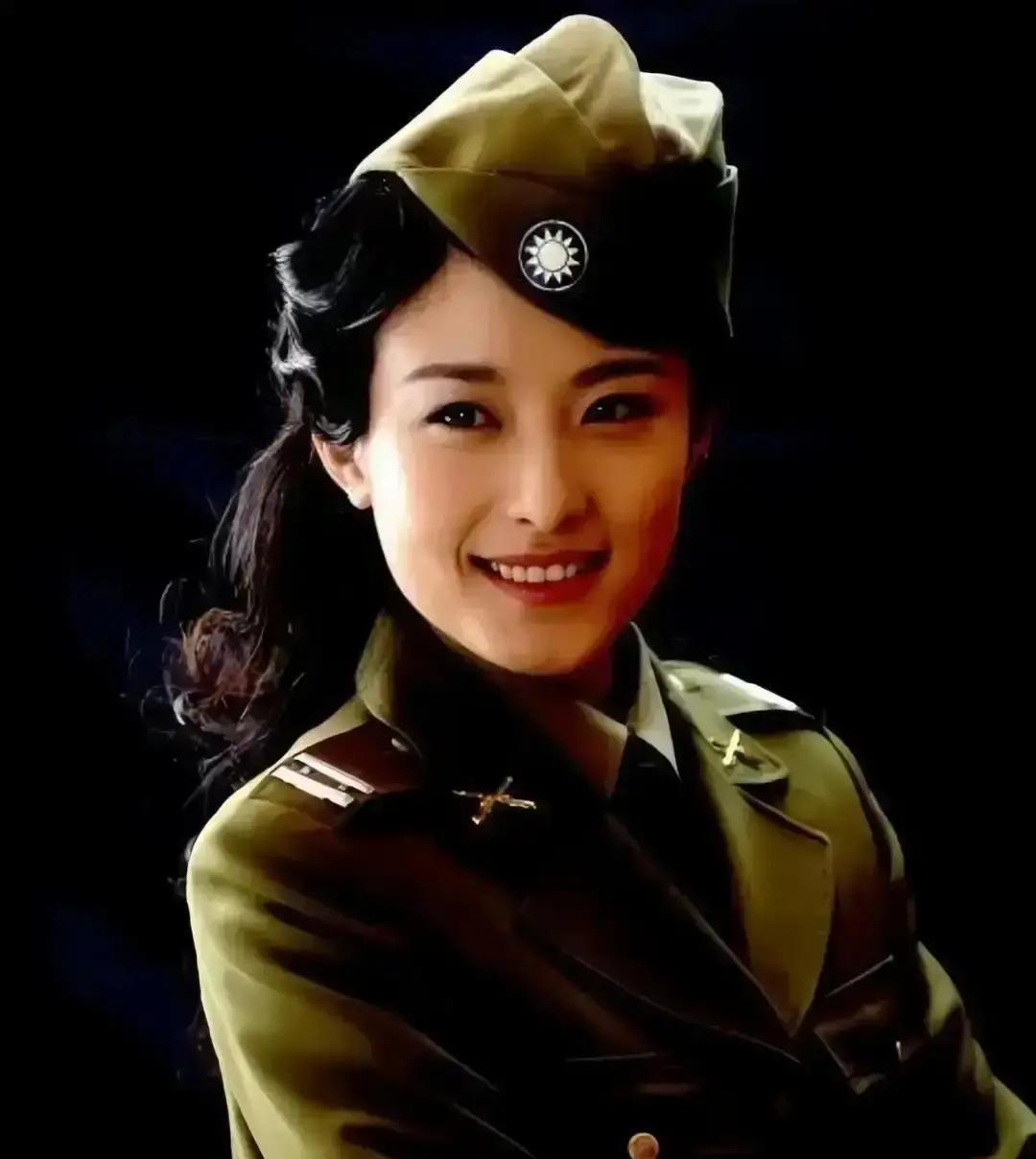 当年军统有个头号女特工向影心，代号“裙带花”，刺杀汉奸、潜入敌营，是戴笠最信任的