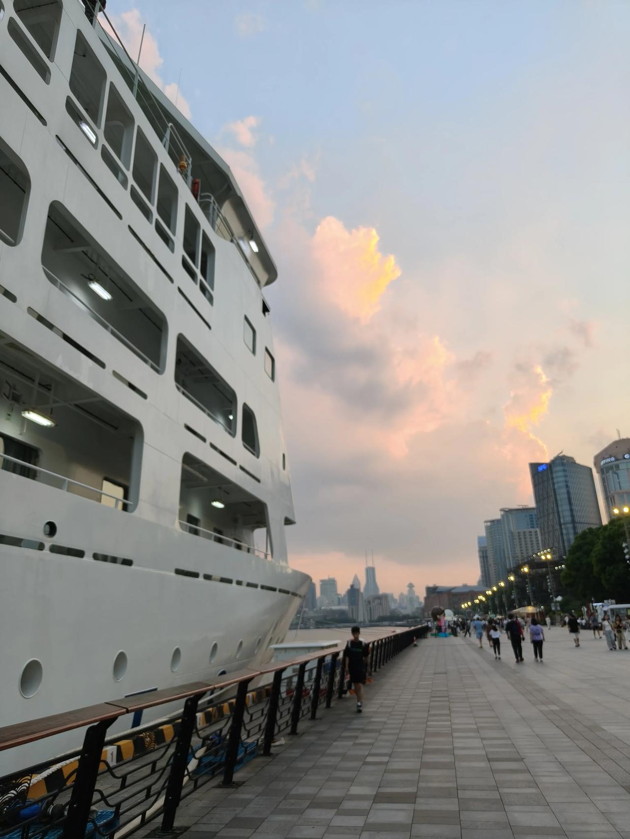 继续分享美丽的晚霞～城市🏙️傍晚🌆随手拍实景图分享！