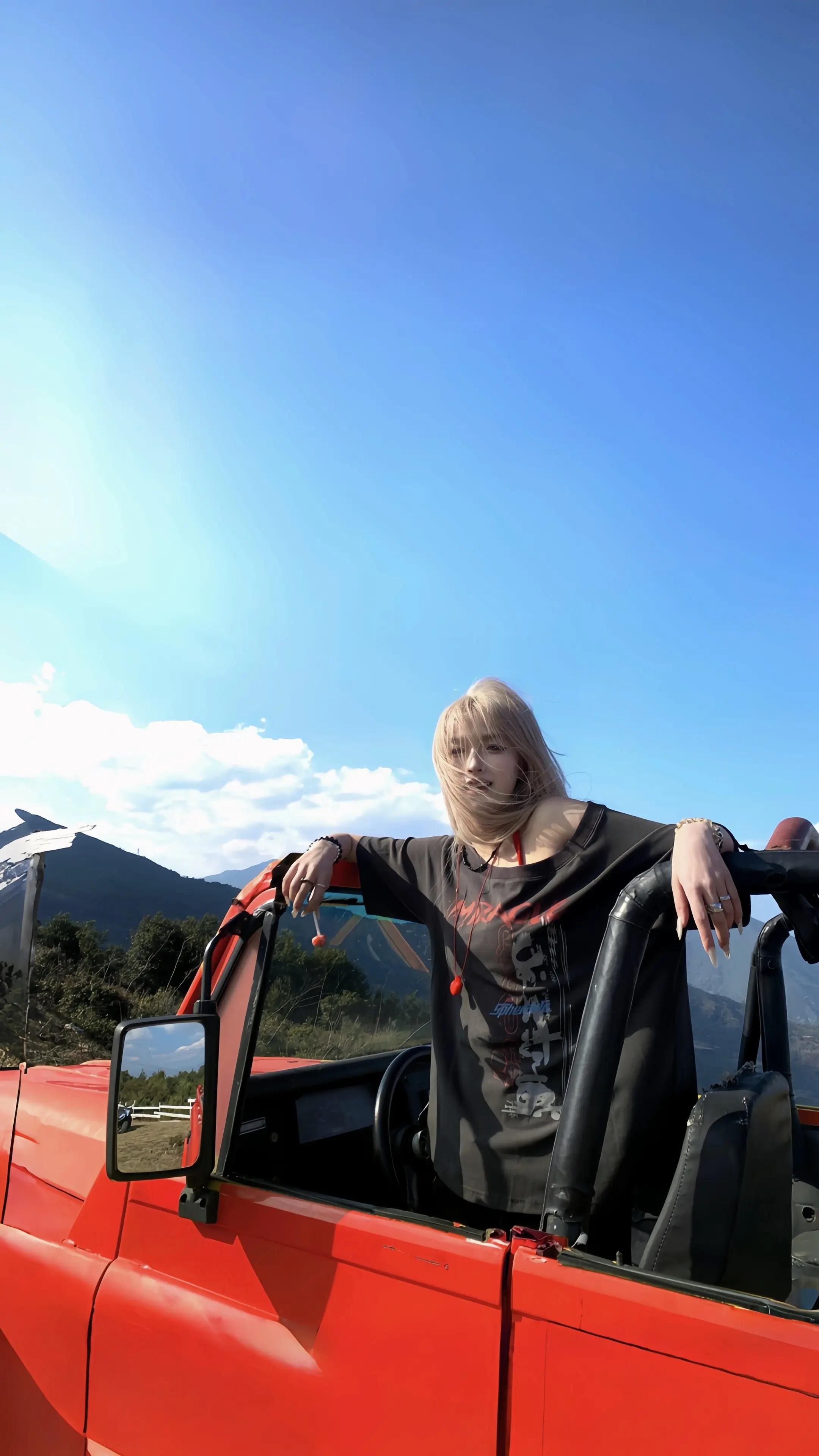 祝你成为漂亮健康且很会赚钱的女性。