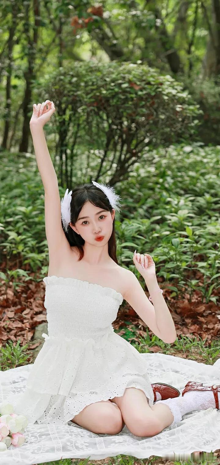 梦幻森林中的甜美公主👸🏻