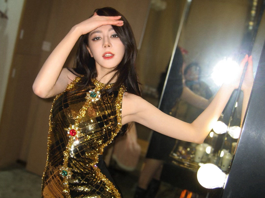 好美的鎏金女王 