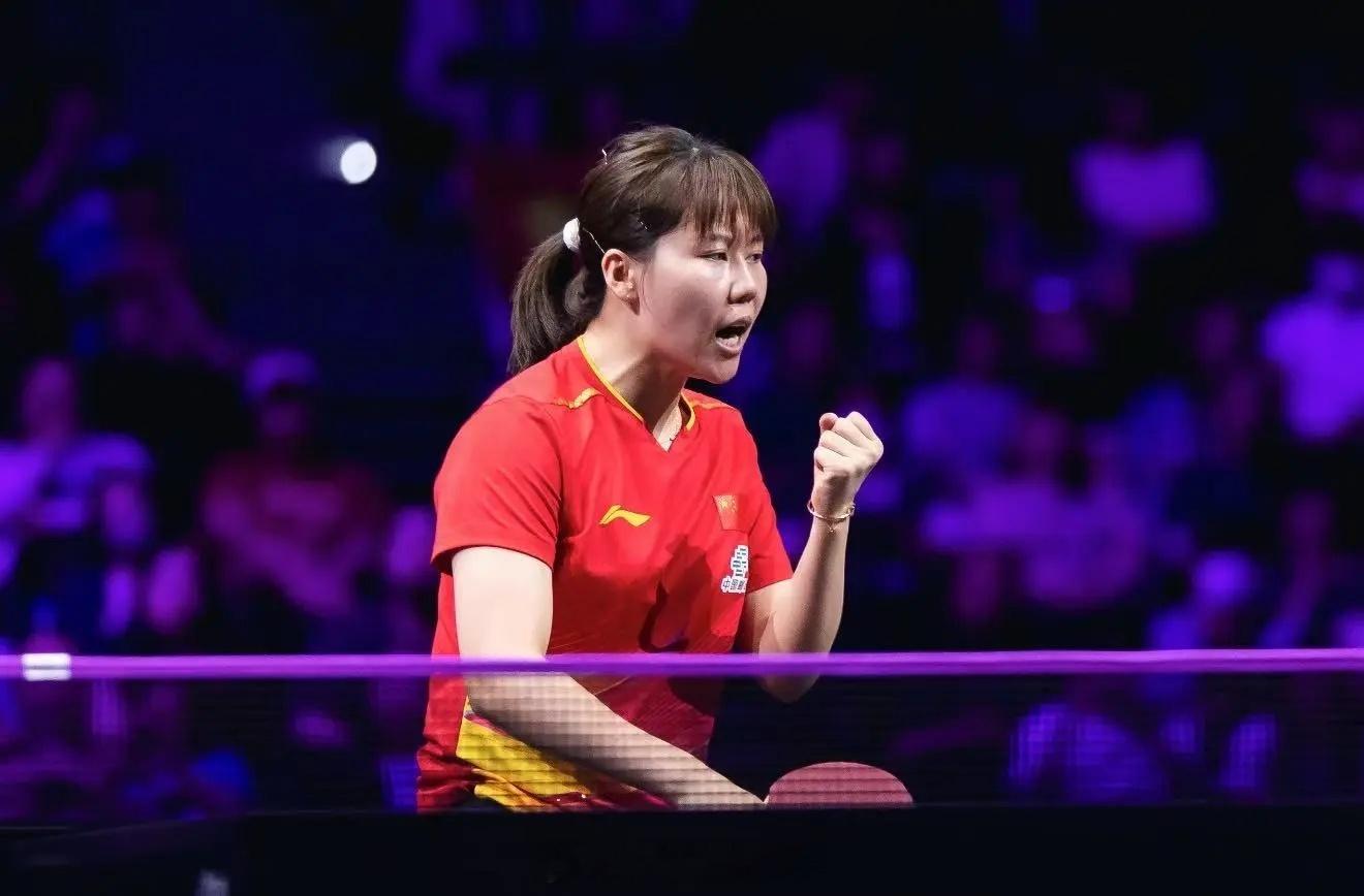陈幸同4比1王艺迪WTT横滨冠军赛女单半决赛，陈幸同4-1战胜队友王艺迪，晋级决