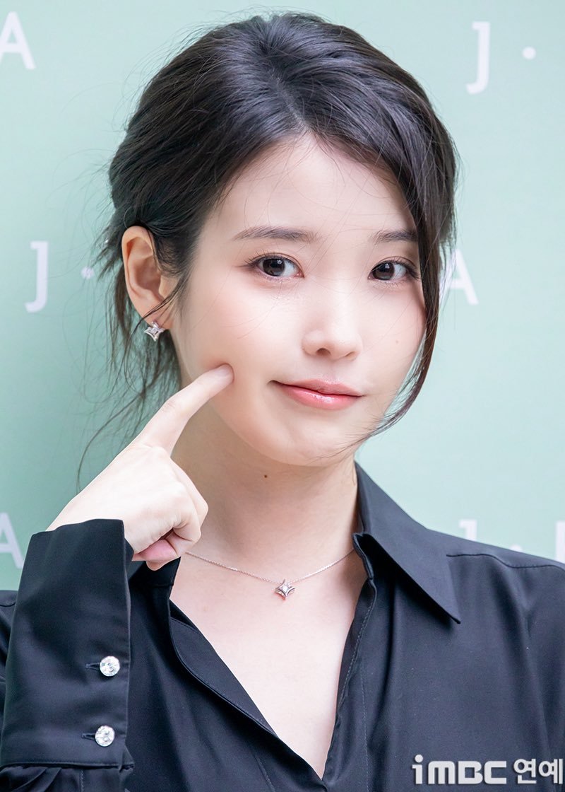 让我也戳👉🏻一下 