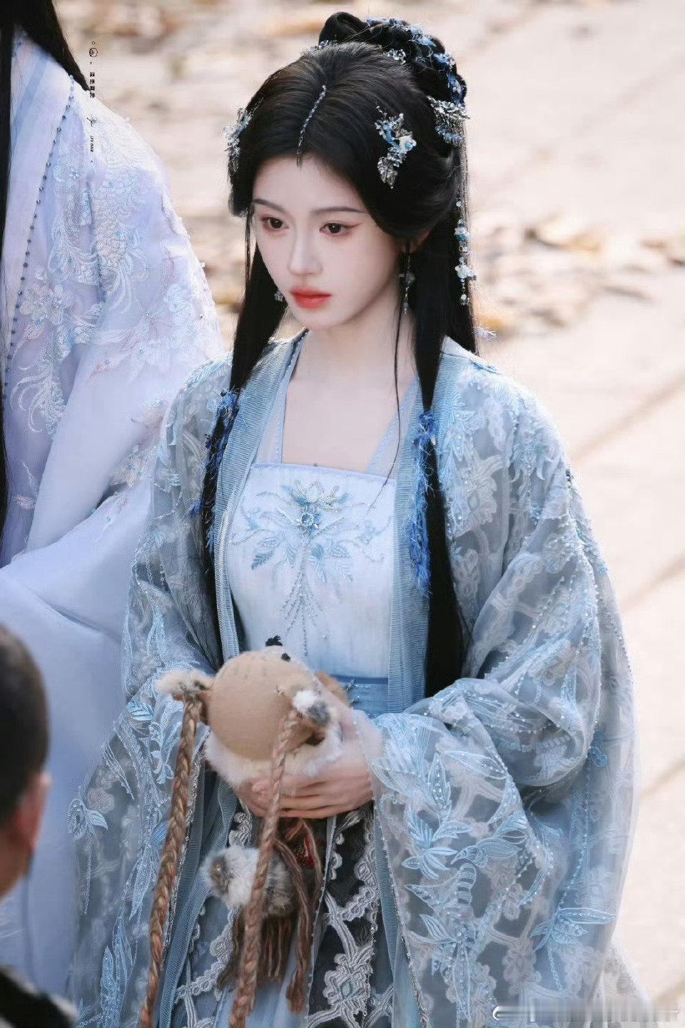 于正 女主得是鞠婧祎我才演 于正说《将门毒后》的女主要是鞠婧祎他才演[喵喵][喵