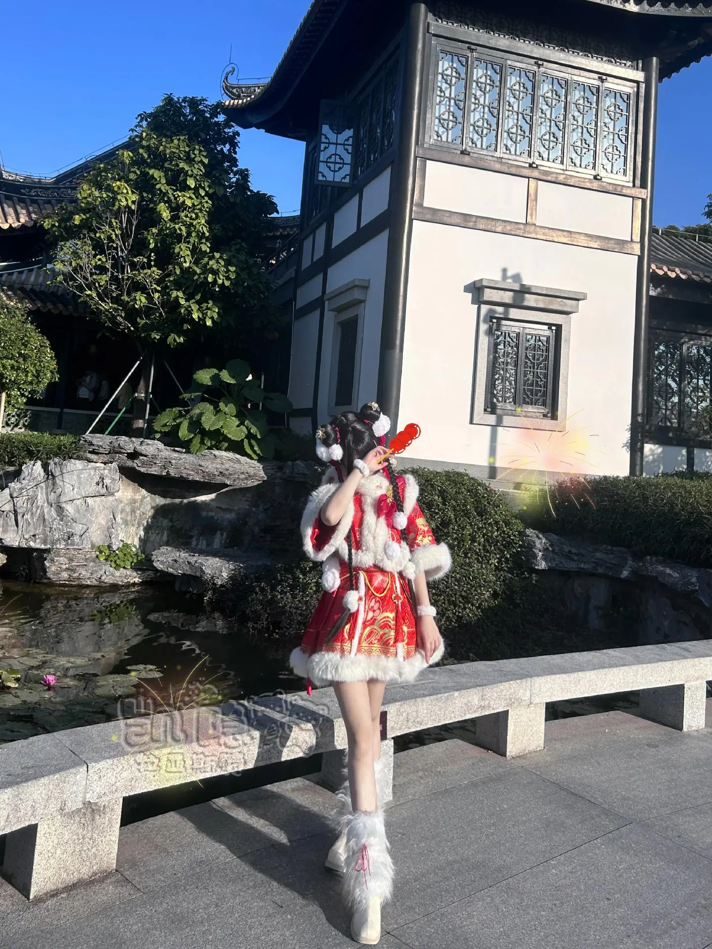 蛇年大吉。