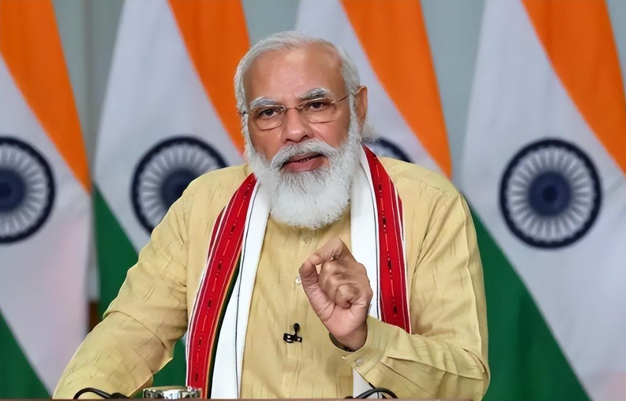 美国不签拉倒，莫迪果断投入中国门下，主动送上了一张“投名状”

特朗普又收到好消