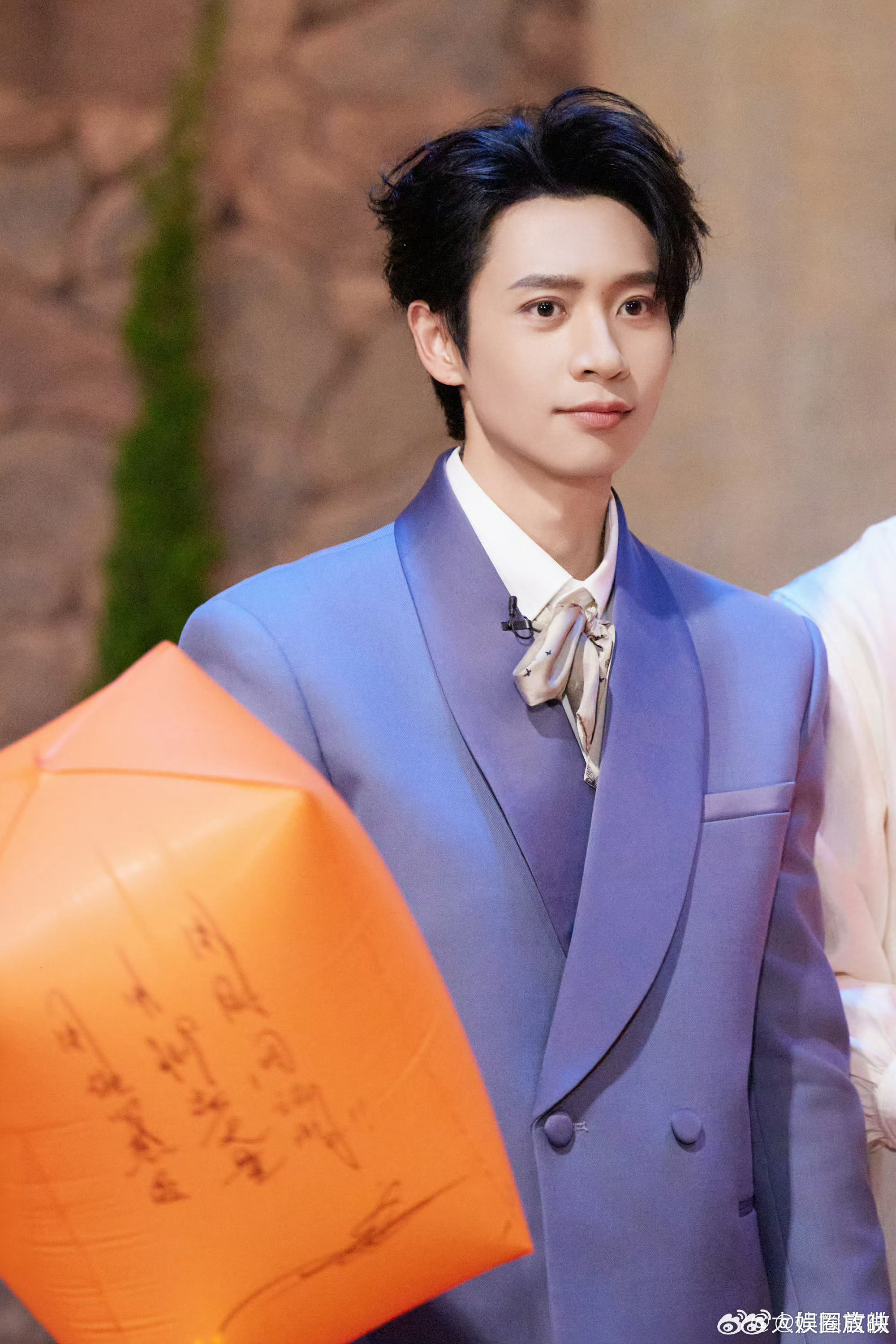 大侦探收官录制放天灯大侦探祝福都在灯里了大侦探《大侦探》十周年收官放天灯寄寄语，