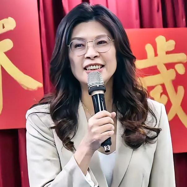 中国国民党主席郑丽文称现阶段谈和平统一言之过早，你赞同吗？

近日，郑丽文表示：