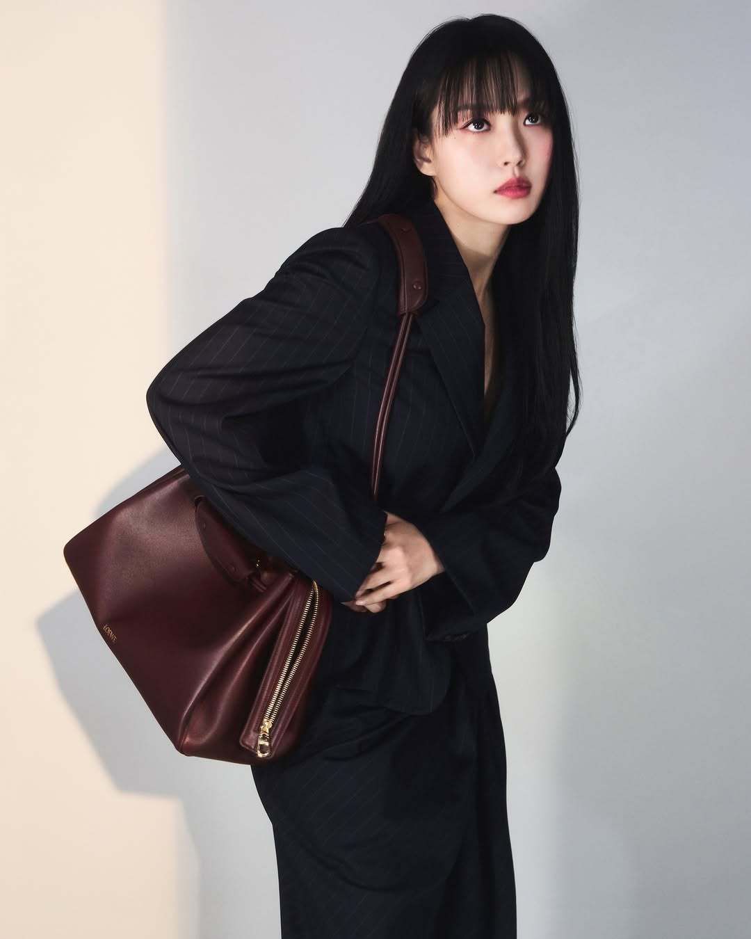 WWD快讯！LOEWE 签下韩国演员高旻示为新任Brand Ambassador