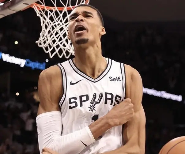 马刺[超话]  数据博主Stat Defender统计了NBA历史上，23岁之前