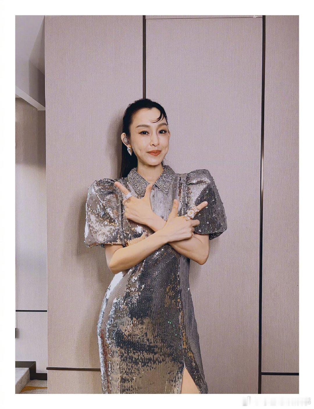 曾沛慈范玮琪二十年前就认识 乘风2026 这波真的是回忆杀暴击！二十年前曾沛慈参