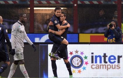 【意甲-日本飞翼扳平且进球遭误判 国米1-1三场不胜】北京时间1月15日，意甲第