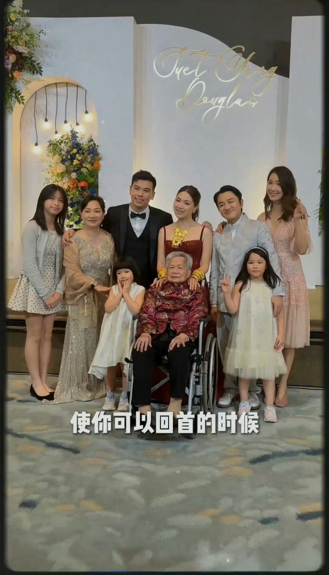 王祖蓝兄妹与天上父亲对话，对于他们来说，是非常有意义的歌曲，感受到了浓浓的亲情[