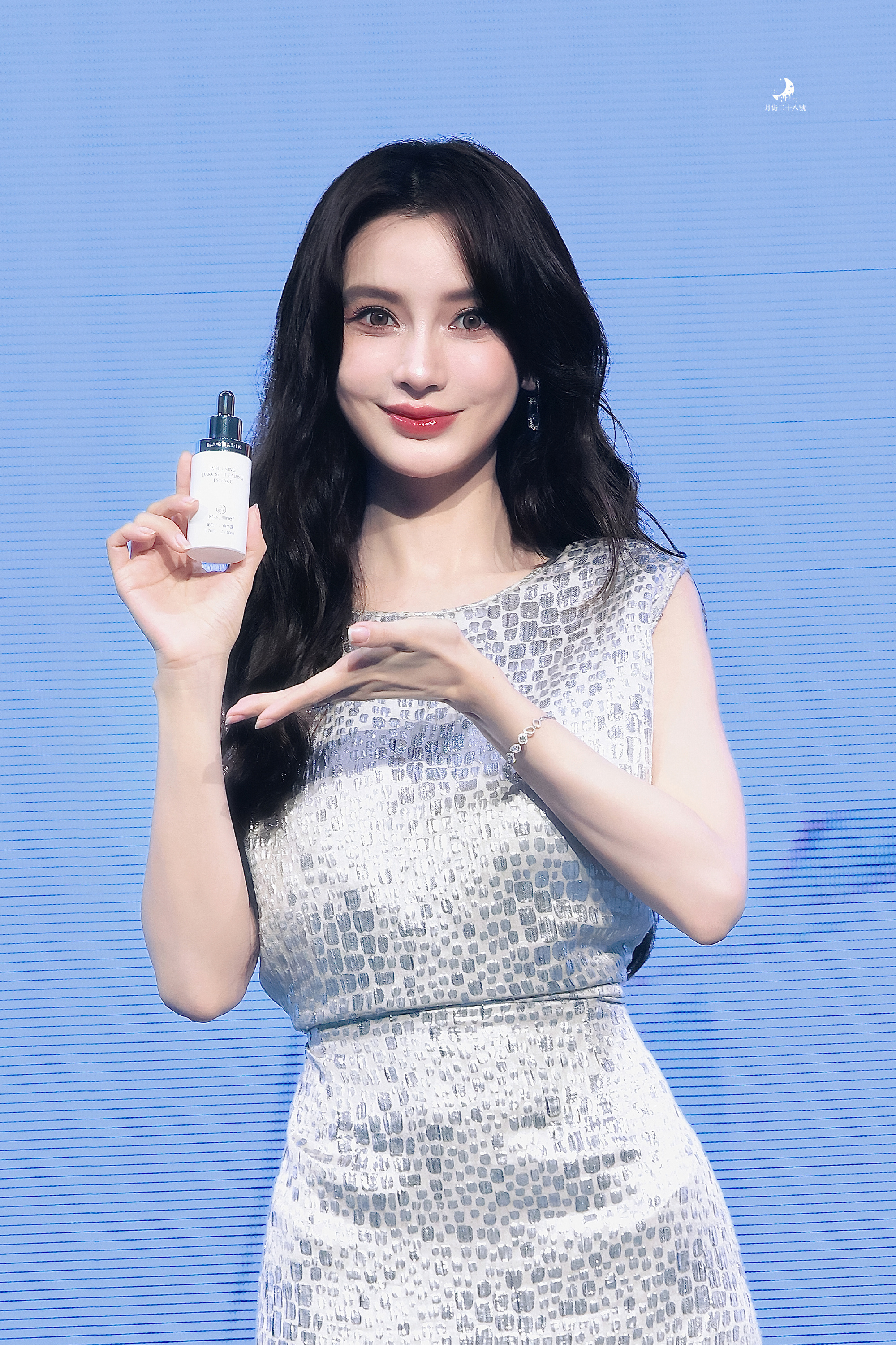 angelababy ⼁杨颖 突击检查 今天的你有没有比昨天更爱我ฅ^•ﻌ•^ฅ