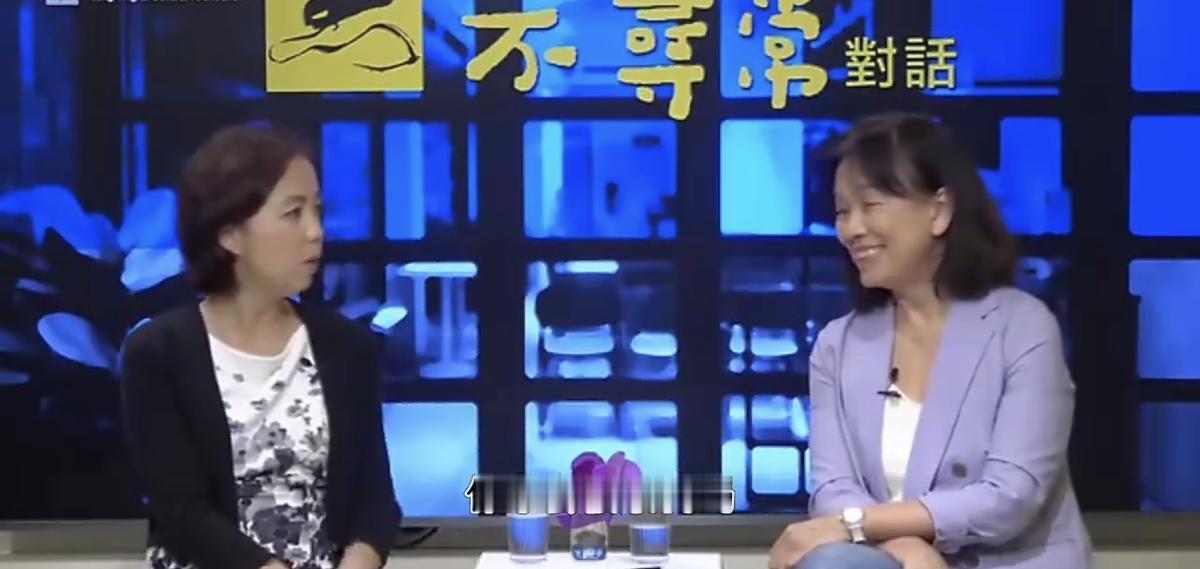 龙应台和李飞飞之前关于AI能否替代人类作家的讨论。这两个人居然还认识。
龙应台认