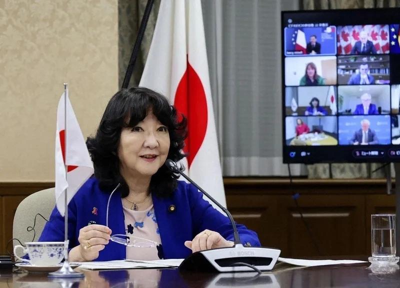 此早苗非彼要苗！日本财务大臣片山早苗2025年12月19日参加了七国集团财务部长