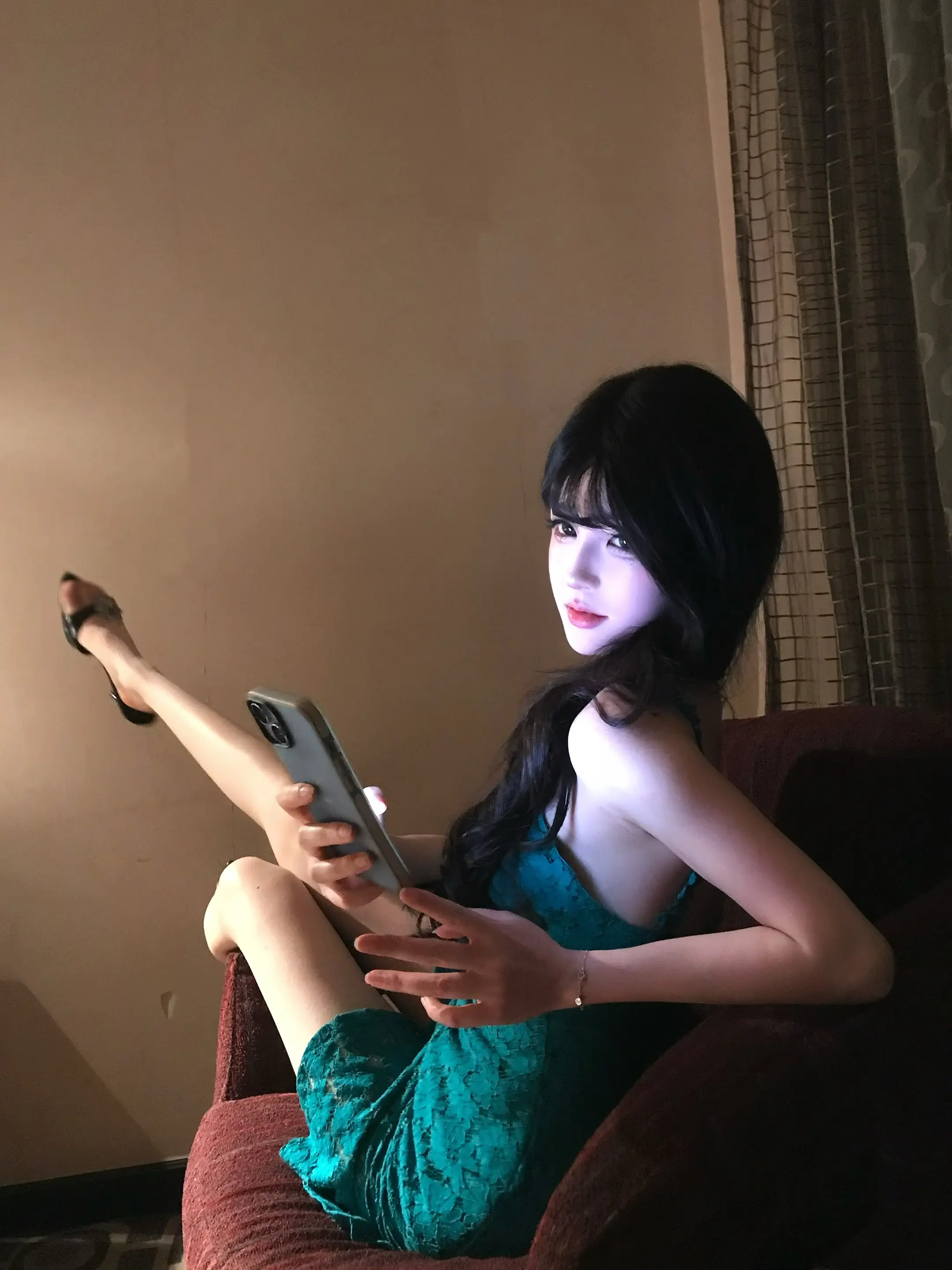 没关系 像我这样的女人就是有人前仆后继的爱我