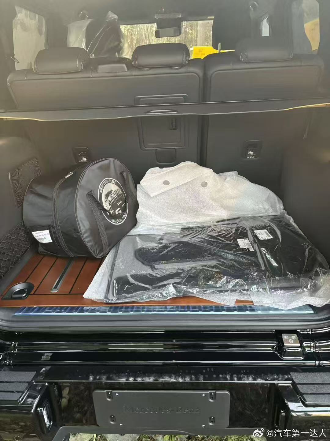 奔驰G500 V8典藏版 大满配，全新现车 ​​​