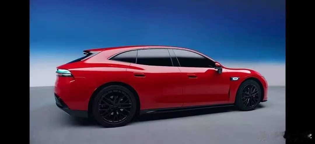 启境GT7实车官方好像曝光了。智能猎装概念，增程纯电都有，前双叉臂后多连杆，纯电