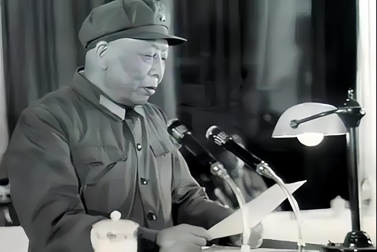 开国上将宋时轮，打仗有多猛？长津湖战役，零下40度，他指挥15万人把美军王牌陆战