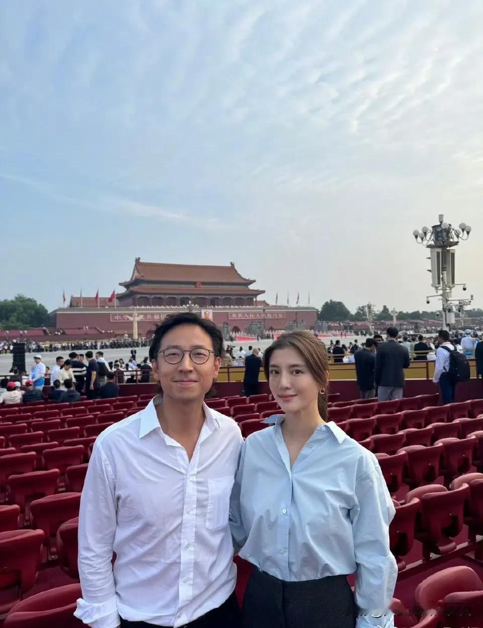突然觉得施伯雄还是挺厉害的！

虽然他家的财富不能跟霍家，赌王何家相提并论，但是