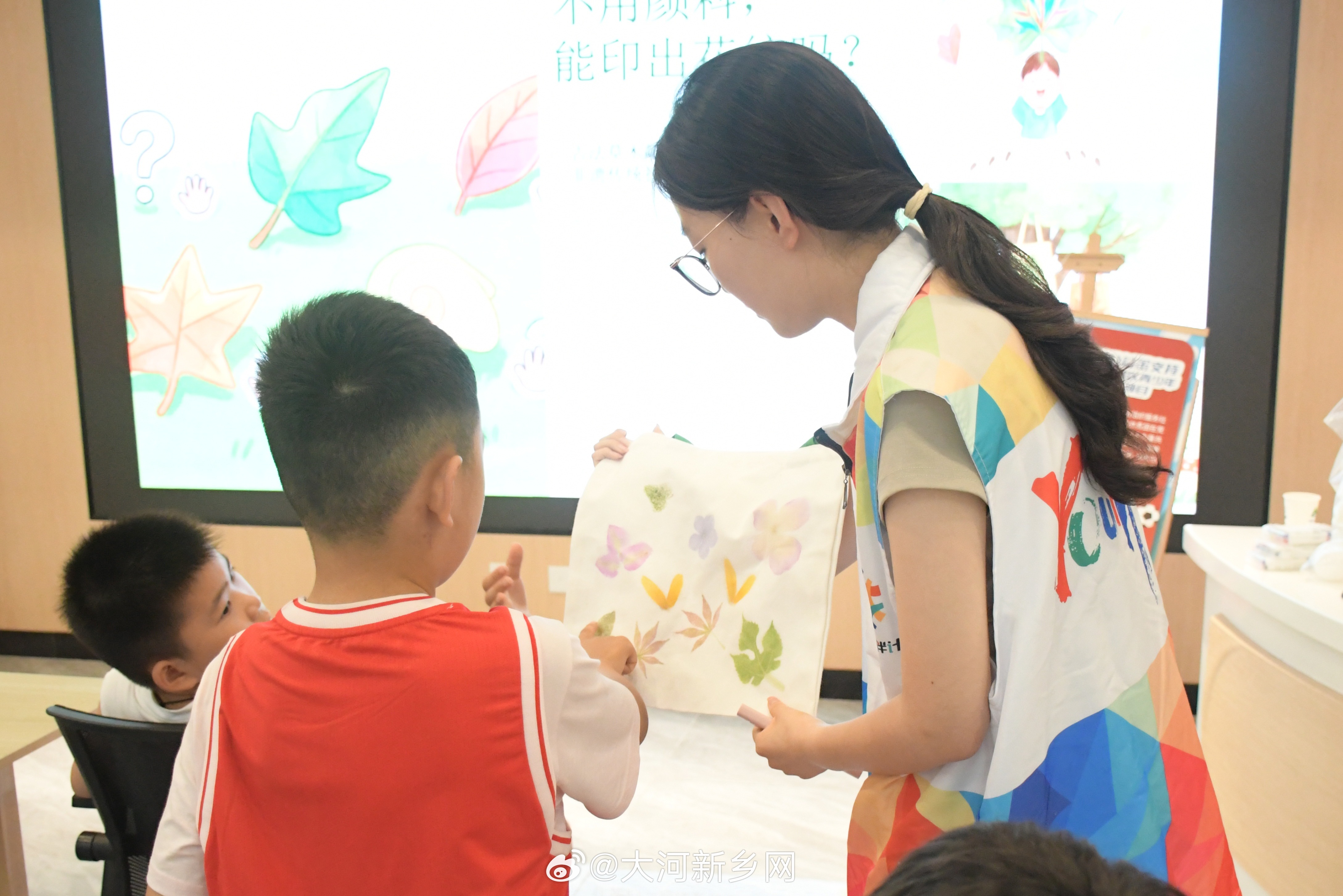 山东青年寻访黄河践行生态守护山东高校学子以行致远方 【走访黄河沿岸 拓印自然生机