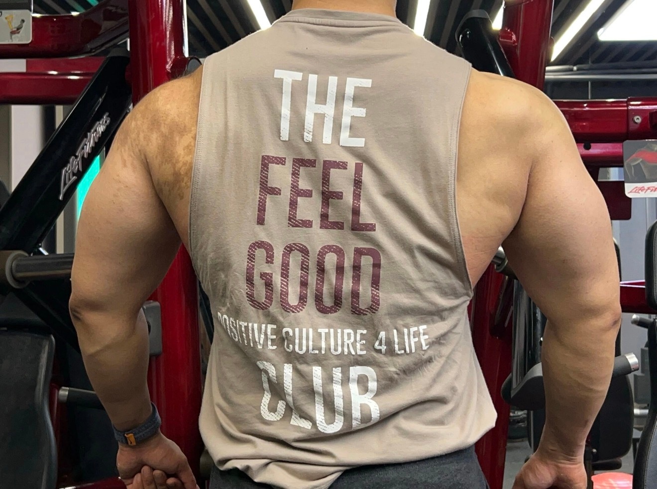敬自己 一杯敢 一杯不怕 