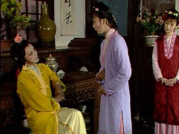 在香菱的天真的认知里，“有文化”与“讲道理”是连在一起的。这也怪不得她。“人类想