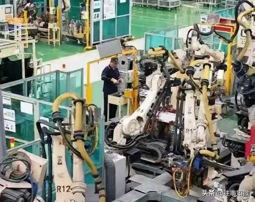 法国部长警告中国：如果中国“摧毁”欧洲工业，中国将“一无所获”。7月25日，中方