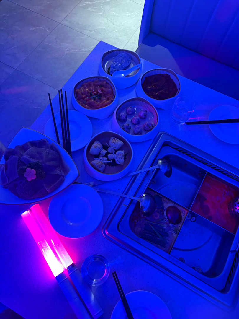 海底捞好吃好吃😋😋😋 