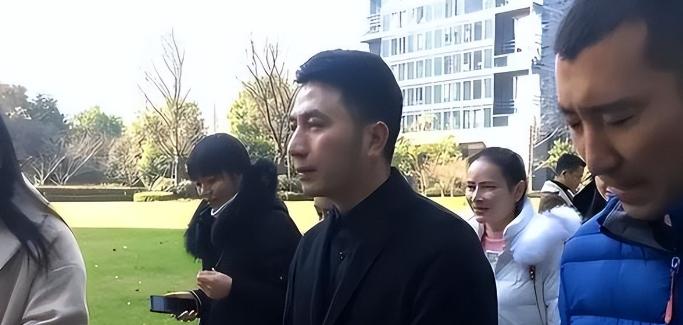 2017年那场灾难之后，林生斌成了全国人民最心疼的对象。九年后的今天，有人在澳大