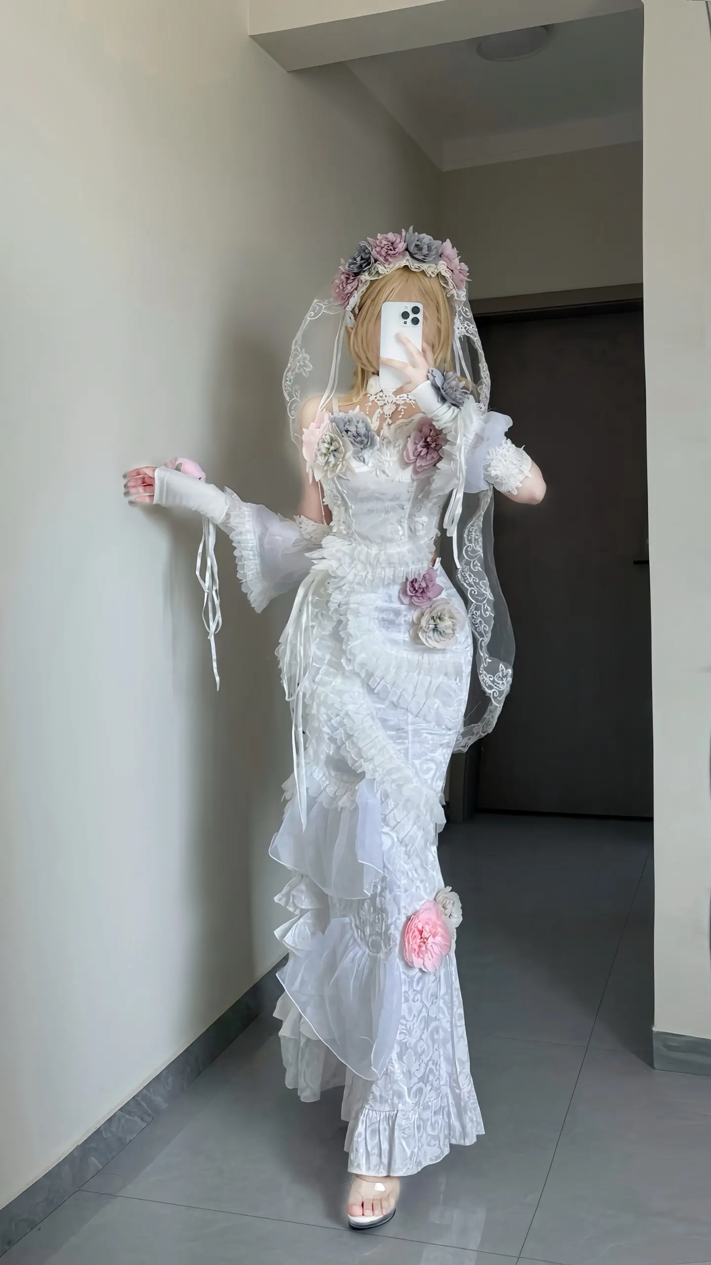妄想 却成了刺入艺术家心脏的雕刻刀
