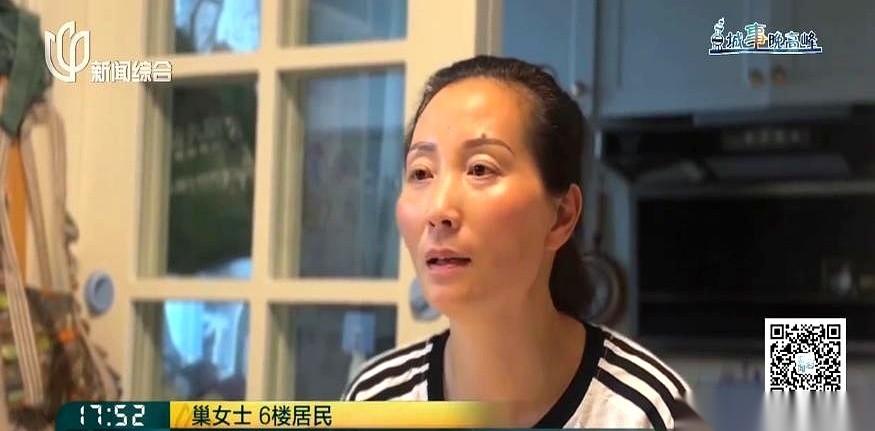 上海有位巢女士，办了件大好事。
她自己掏了6万8，在没电梯的老楼里，给她78岁的
